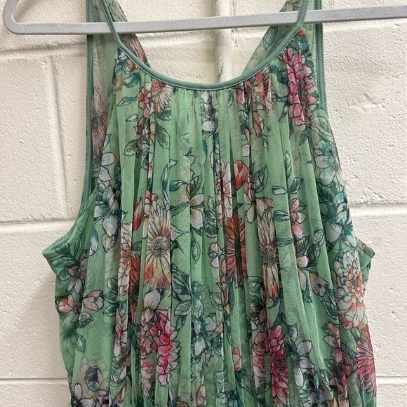 Woman’s Candalite woman’s green flowered sleeveless dress 2x - Picture 4 of 11